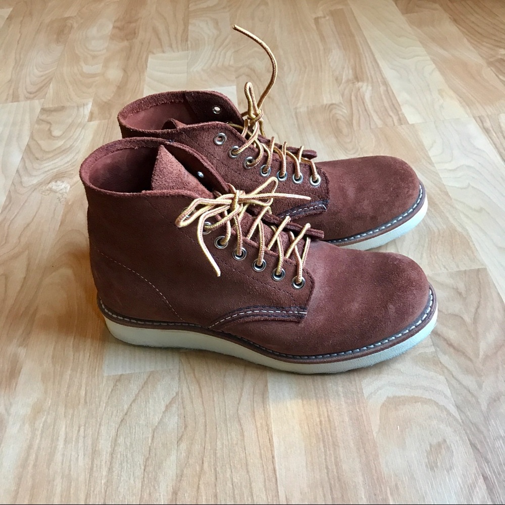 Red Wing heritage round toe boots